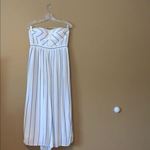 American eagle Strapless jumper